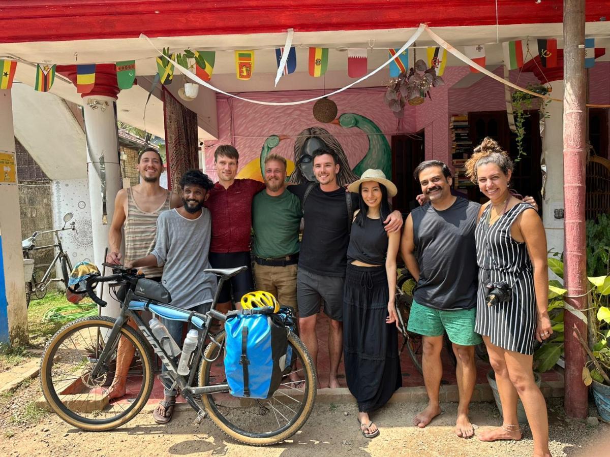 Hostelexp, Varkala - A Beach Town Hostel Exterior photo
