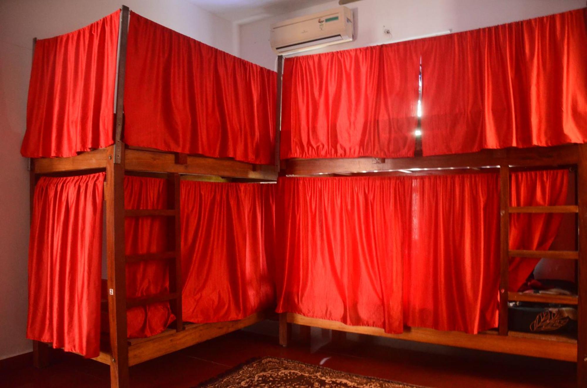 Hostelexp, Varkala - A Beach Town Hostel Exterior photo